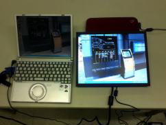 15インチ超薄型高輝度液晶ディスプレイ
