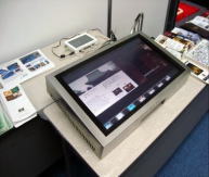 スマホ23型マルチタッチシステム